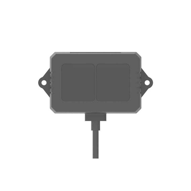 Ein rechteckiges, schwarzes elektronisches Gerät mit einem Kabel an der Unterseite und zwei seitlichen Befestigungspunkten.