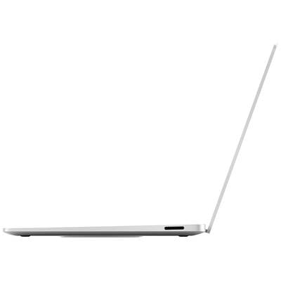 Ein schlanker, geöffneter Laptop in seitlicher Ansicht, zeigt ein modernes, minimalistisches Design mit Tastaturteil und Bildschirm.