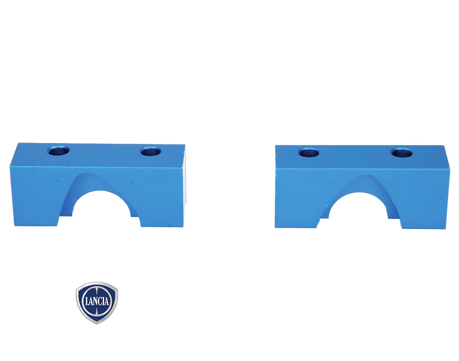 Zwei blaue, rechteckige Metallteile mit kreisförmigen Aussparungen und Löchern für Schrauben. Links unten ein Logo.