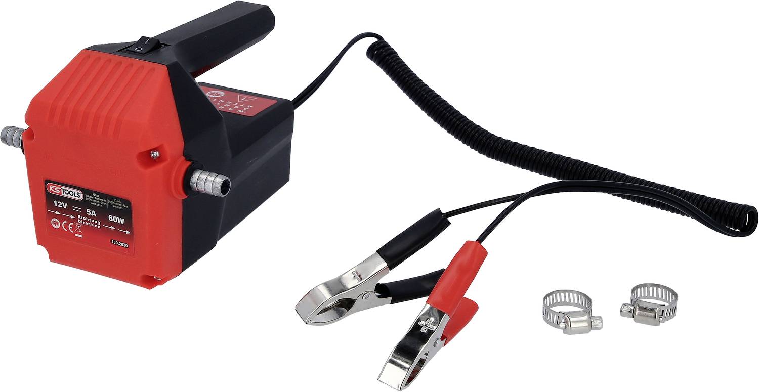 Rotes und schwarzes Batterieladegerät mit zwei Anschlussklemmen und passenden Befestigungsclips. Geeignet für Kfz-Batterien.