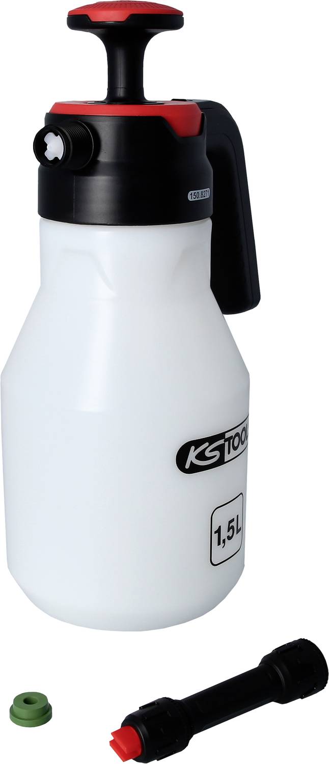 Pumpsprüher mit rotem Griff, schwarzem Deckel und einem Fassungsvermögen von 1,5 Litern. Zubehörteile liegen daneben.