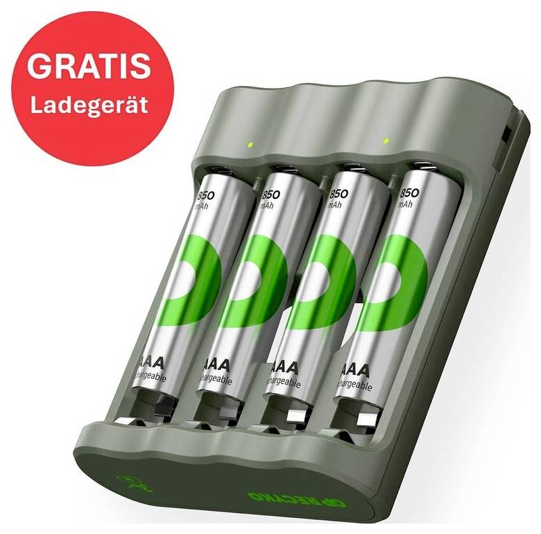 Vier aufladbare AA-Batterien in einem Ladegerät. Roter Kreistext: 'GRATIS Ladegerät'.
