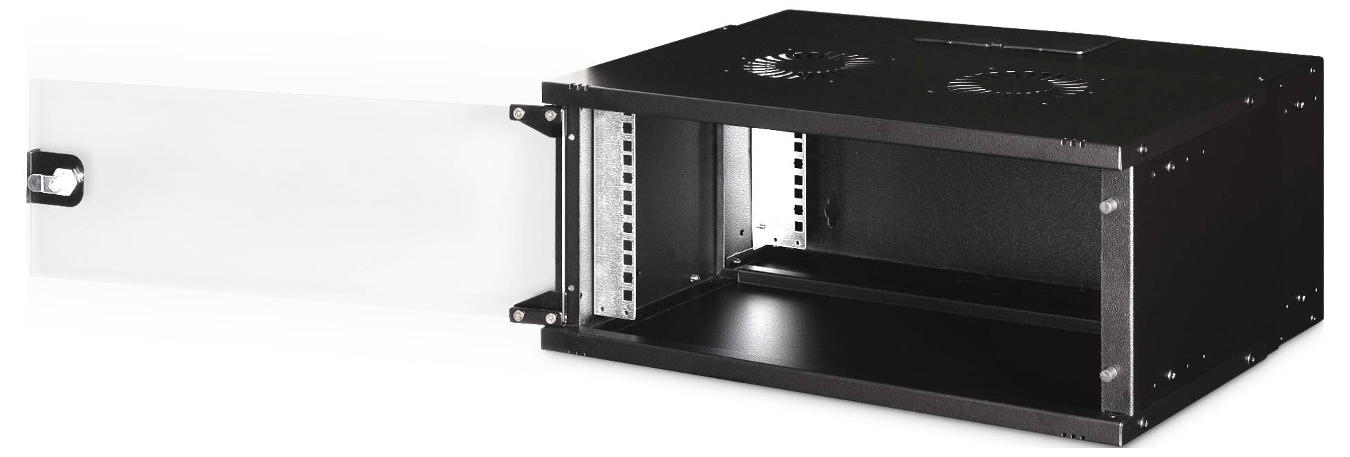 Offenes, rechteckiges Rack-Gehäuse mit leicht geöffneter Fronttür, geeignet zur Aufnahme von Hardware-Komponenten.