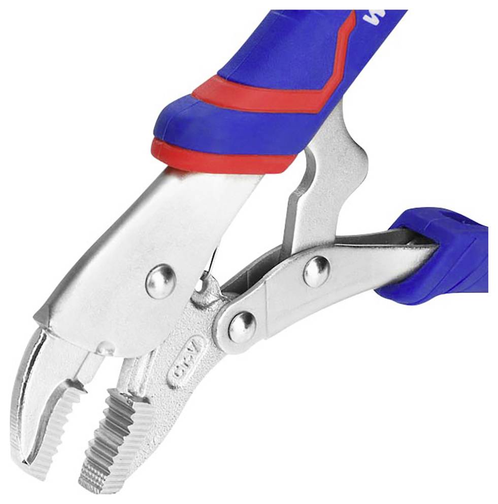Eine blaue Zange mit roten Akzenten wird in Nahaufnahme gezeigt. Die Zange hat gezackte Greifflächen aus Metall.