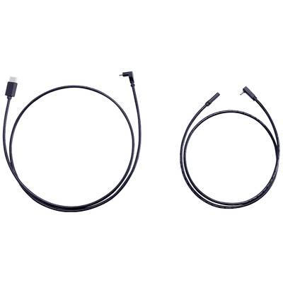 Zwei schwarze Kabel: links ein längeres mit USB-C-Stecker, rechts ein kürzeres mit abgewinkeltem Stecker, beide auf weißem Hintergrund.