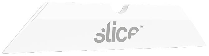 Ein weißes, dreieckiges Klingenstück mit dem Logo 'slice' in Grau darauf.