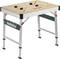 Arbeitstisch von Metabo mit verstellbaren Beinen und Holzoberfläche, geeignet für handwerkliche Arbeiten und Projekte.