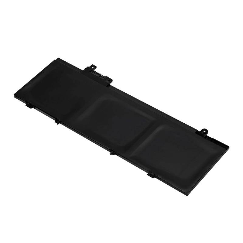 Ein rechteckiger Laptop-Akku in Schwarz, dargestellt vor weißem Hintergrund.