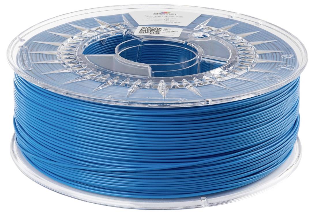 Rolle mit blauem 3D-Drucker-Filament auf einer transparenten Spule.