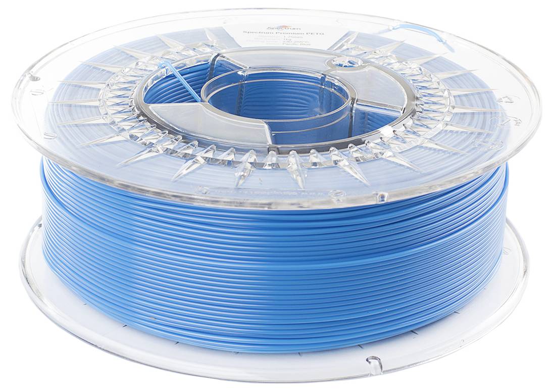 Transparente Kunststoffspule mit blauem Filament, häufig verwendet für 3D-Drucker, auf weißem Hintergrund.
