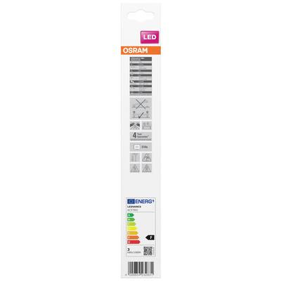 Osram-LED-Lampenverpackung mit Energieeffizienzlabel, zeigt Informationen zur Helligkeit, Energieverbrauch und Lampenform.