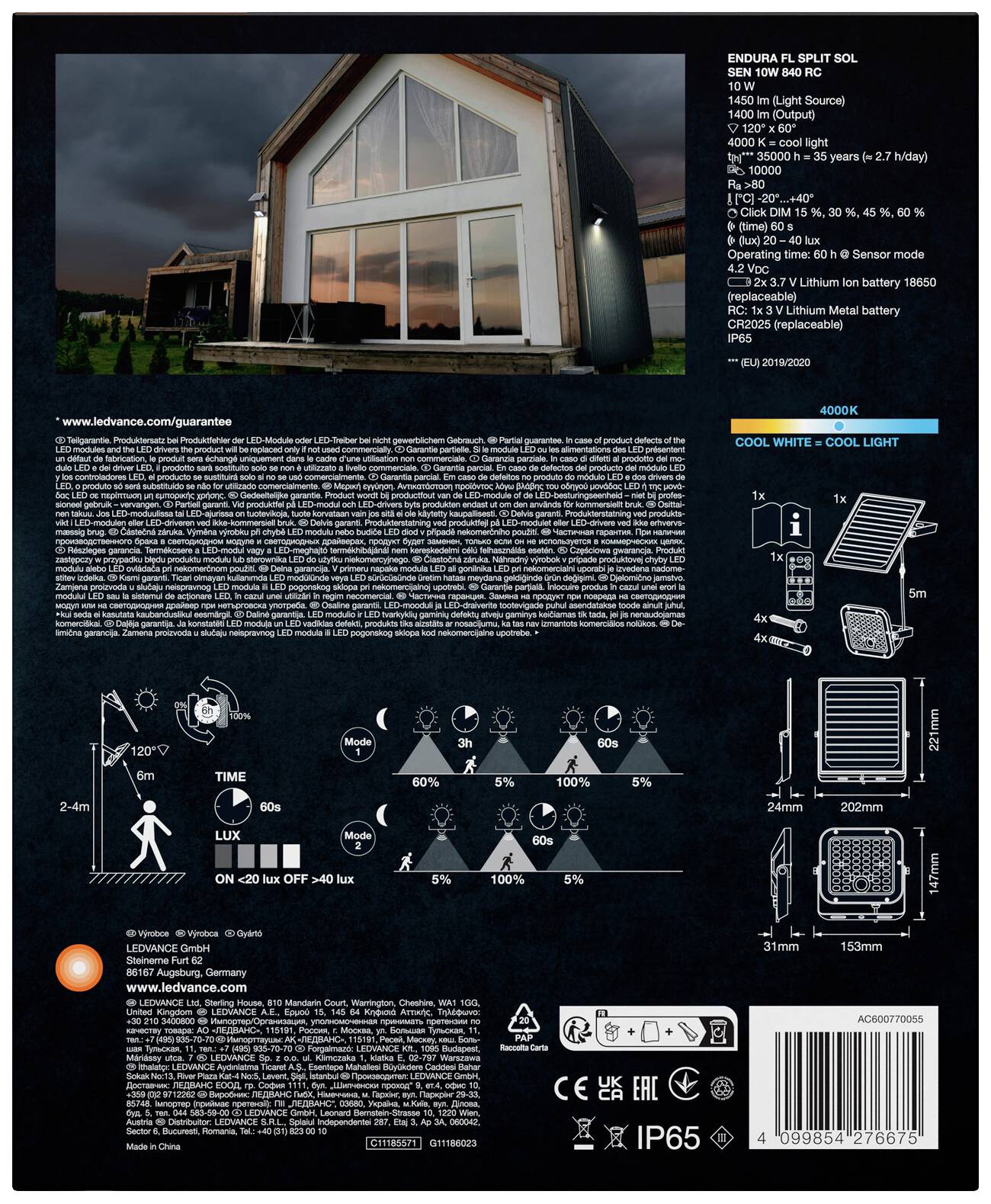 Außenverpackung einer LED-Lampe mit einem modernen Haus im Hintergrund. Enthält technische Details wie Leistung, Lichtfarbe und Energieeffizienz.