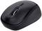 Schwarze kabellose Computermaus mit Scrollrad und DPI-Taste, liegt auf einer ebenen Fläche.