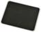 Ein rechteckiges, schwarzes Mauspad mit abgerundeten Ecken auf weißem Hintergrund.