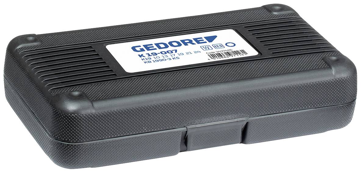 Ein schwarzer Werkzeugkoffer von Gedore, mit Etikett 'K19-007', enthält wahrscheinlich Werkzeuge oder Zubehör zur Aufbewahrung.