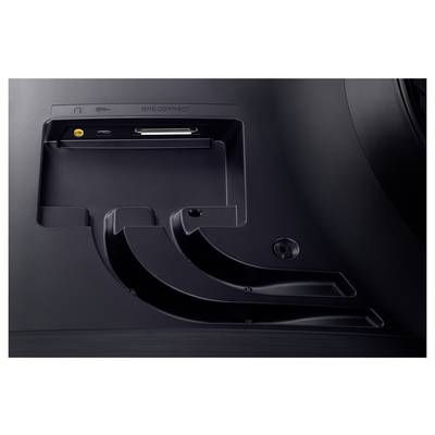 Ein schwarzes TV-Hinterteil mit Anschlussfeld, das Anschlüsse für Kopfhörer, USB und HDMI zeigt. 'One Connect' ist beschriftet.