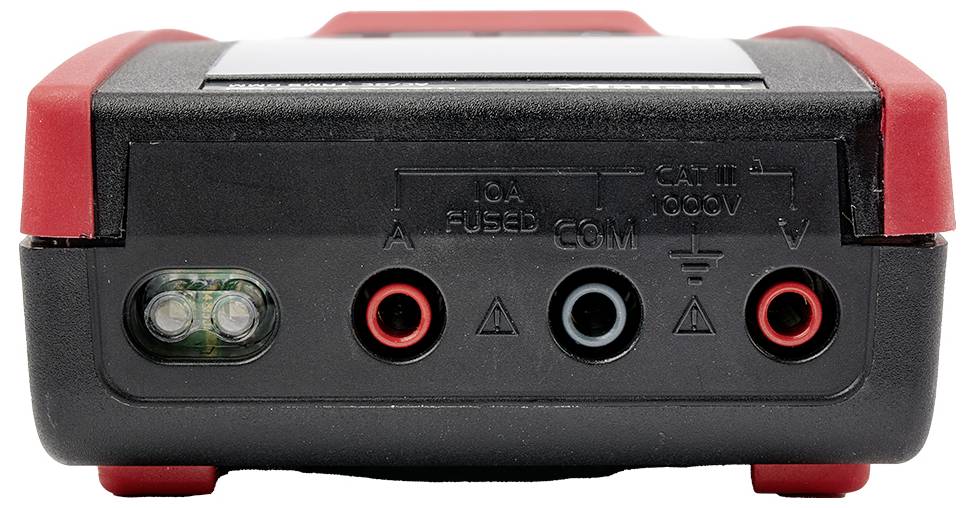 Multimeter-Anschlüsse: Drei Buchsen für Messkabel, mit Markierungen für Strom (A), Spannung (V), und Erdung (⏚), inklusive Sicherungsbereich.