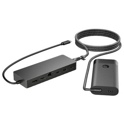 Schwarze USB-C-Dockingstation mit mehreren Anschlüssen, einschließlich Ethernet, HDMI und USB, neben einem schwarzen Netzteil mit Kabel.