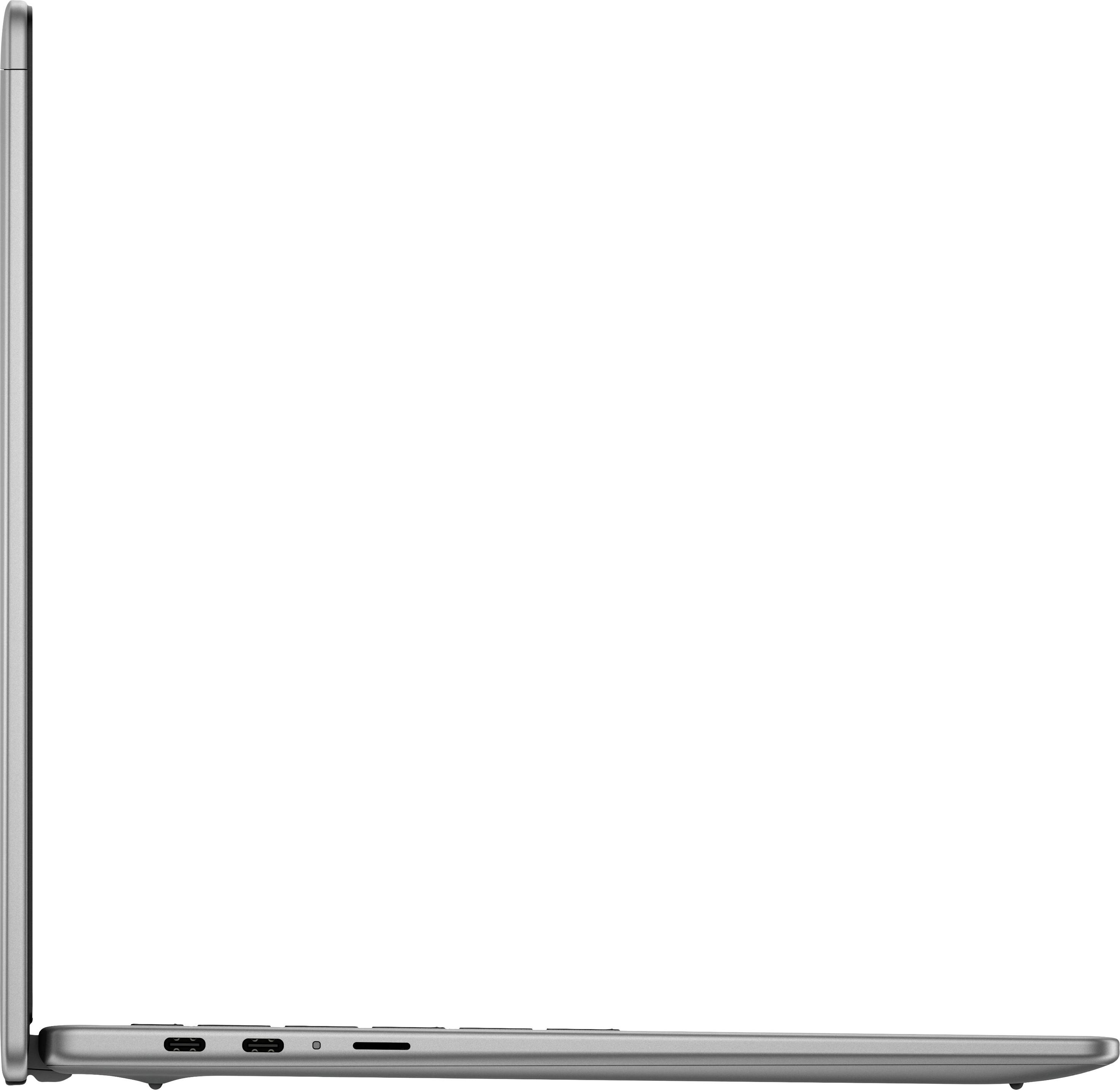 Ein silberner Laptop von der Seite, halb geöffnet, zeigt Anschlüsse und schlankes Design.