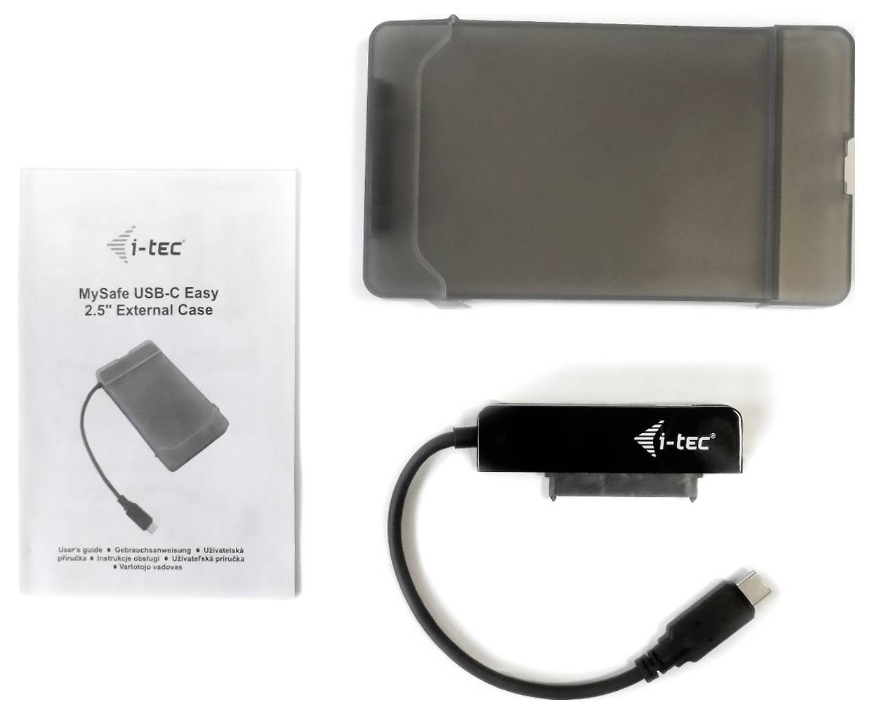 Externe Festplattenhülle mit Gebrauchsanweisung und USB-C-Kabeladapter. Markierung: 'i-tec'. Für 2,5-Zoll-Festplatten geeignet.