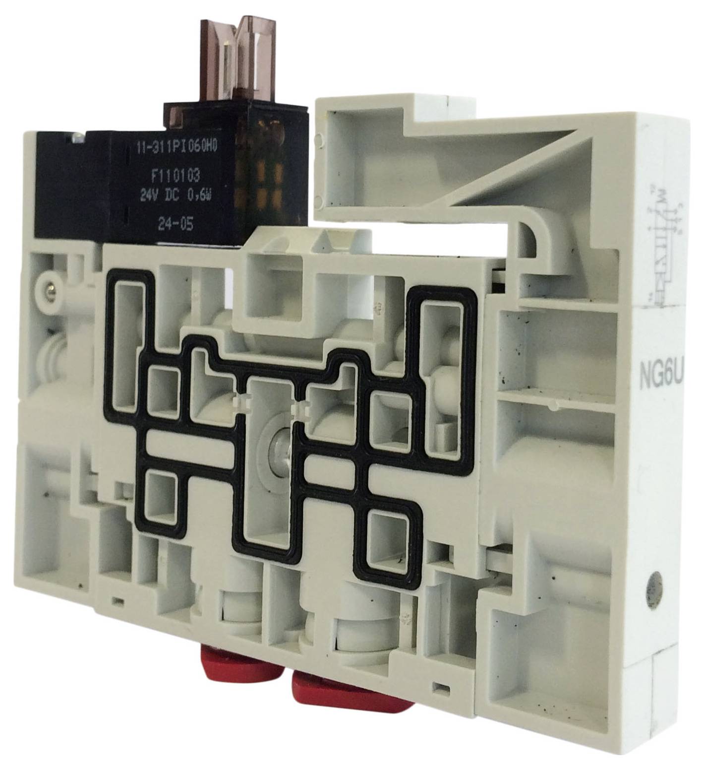 Elektrisches Relaismodul mit Steckanschlüssen, Abmessungen und einer geprägten Beschriftung, relevant für technische Installationen.