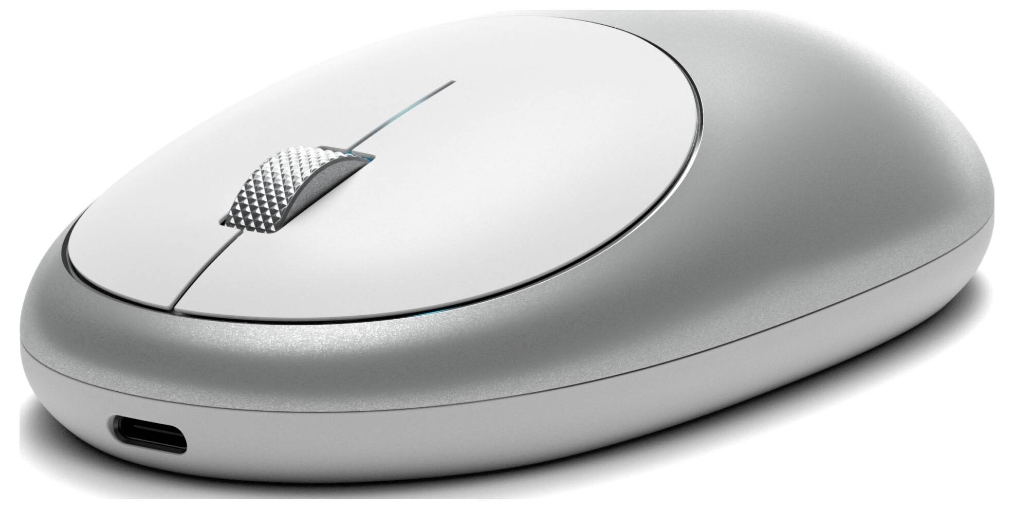 Eine kabellose Computermaus in Silber mit einem gebogenen Design und einer strukturierten Scroll-Taste. USB-C-Anschluss vorne.