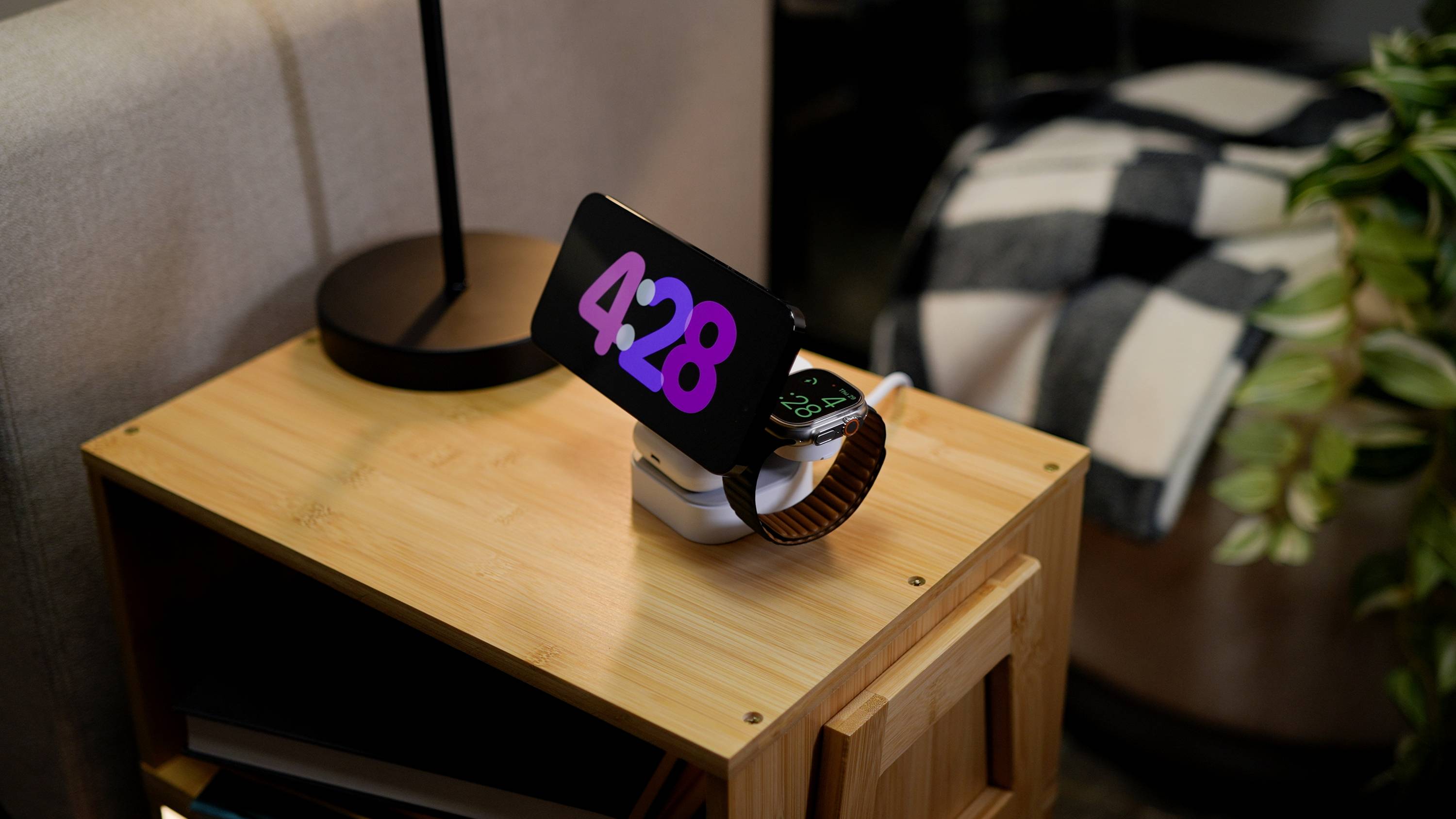 HYPER Induktions-Ladegerät HyperJuice HJ3320WHGL Weiß-17