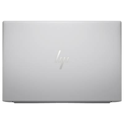 Silbergrauer Laptopdeckel mit einem schlichten Logo in der Mitte.