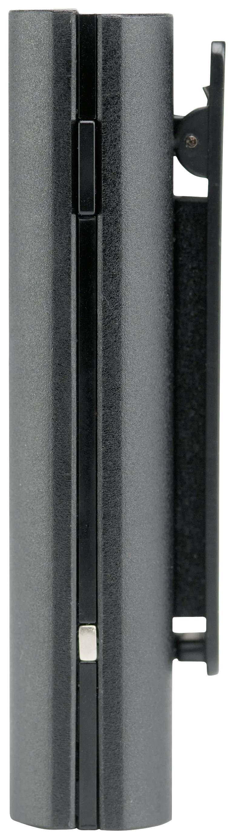 Schwarzer, zylindrischer Stiftspitzer in seitlicher Ansicht, geschlossen.