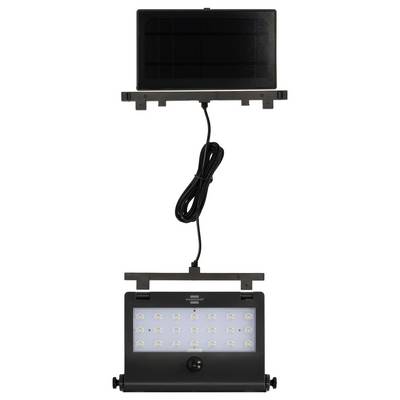 Schwarzes, solarbetriebenes LED-Flutlicht-Set mit separatem Solarpanel, verbunden durch ein Kabel.