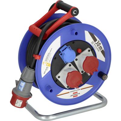 Tragbare blaue Kabelrolle mit Griff, drei rote/blaue Steckdosen und angeschlossenes Stromkabel auf einem Metallständer.