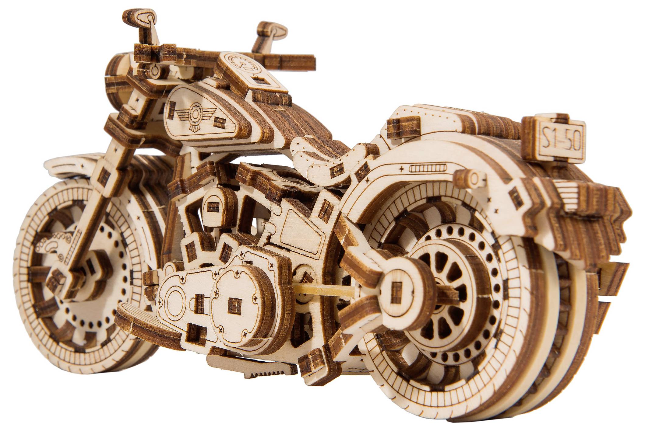 Holzmodell eines Motorrads, sorgfältig geschnitzt, mit sichtbaren Details von mechanischen Teilen und runden Reifen.