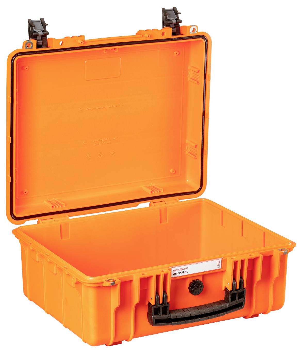 Orangener, offener Hartschalenkoffer mit schwarzem Griff und Verschlüssen.