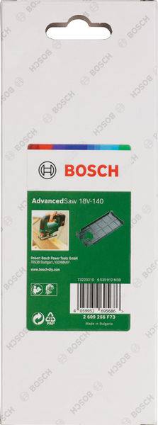 'Bosch AdvancedSaw 18V-140' Verpackung zeigt Produktabbildung und Informationen über Merkmale und Herkunftsland auf grünem Hintergrund.