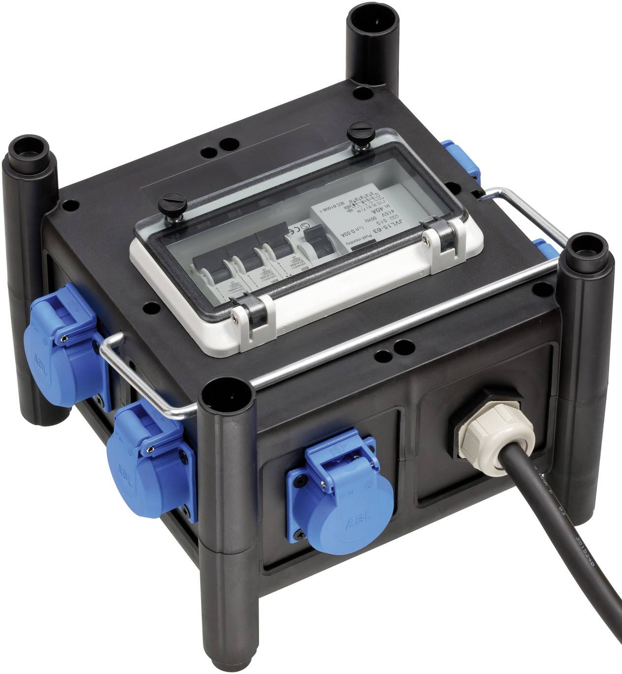 Ein schwarzer Stromverteiler mit vier blauen Steckdosen und Metallgriff. Oben befindet sich ein transparenter Schaukasten mit Sicherungen.