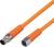 Orange Sensor- und Aktorkabel mit männlichem M12- und weiblichem Anschlussstecker, verwendet für industrielle Automatisierung.