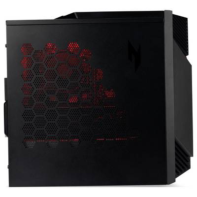 Gaming-PC mit belüfteter Seitenverkleidung in schwarzem Gehäuse, durch das rotes Licht schimmert.