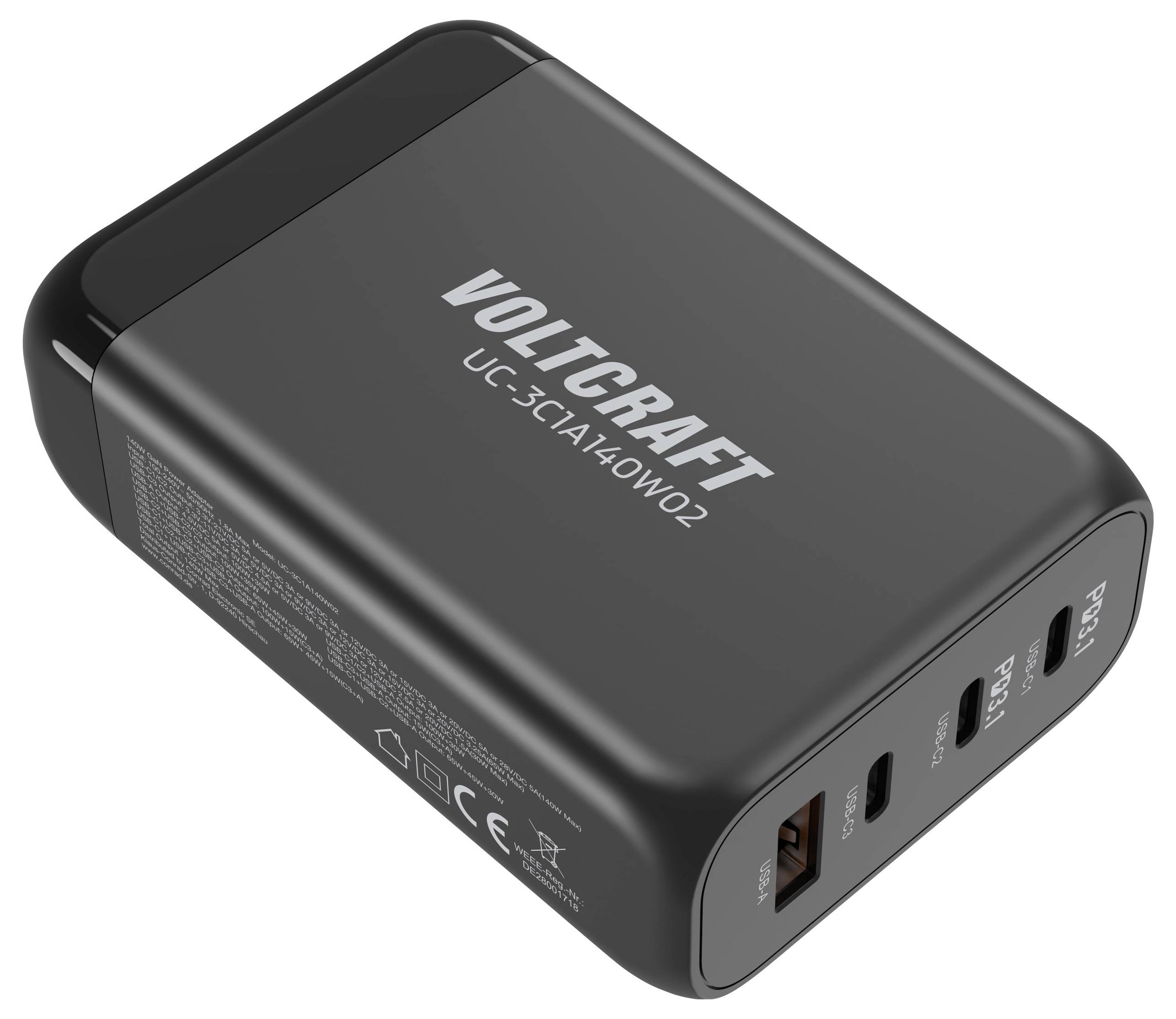 Ein schwarzes Ladegerät der Marke Voltcraft mit drei USB-Ports, darunter ein USB-C-Anschluss. Modellnummer: UC-3C1A140W02.