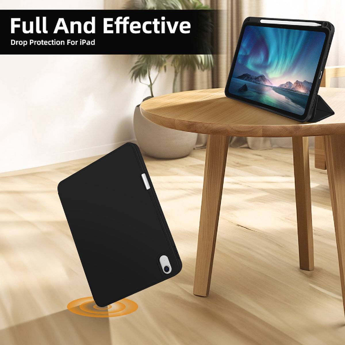 Eine schwarze iPad-Hülle auf einem Tisch; ein iPad im Hintergrund zeigt ein Landschaftsbild. Text: 'Voller und effektiver Schutz für iPad'.