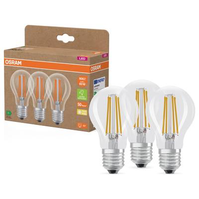 Drei LED-Glühbirnen von Osram vor einer Verpackung mit Aufschrift '60W', Energieeffizienz-Label 'A+' und Hinweis auf lange Lebensdauer.