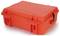 Ein großer, robuster, orangefarbener Koffer mit Sicherheitsverschlüssen, ideal für den sicheren Transport empfindlicher Gegenstände.