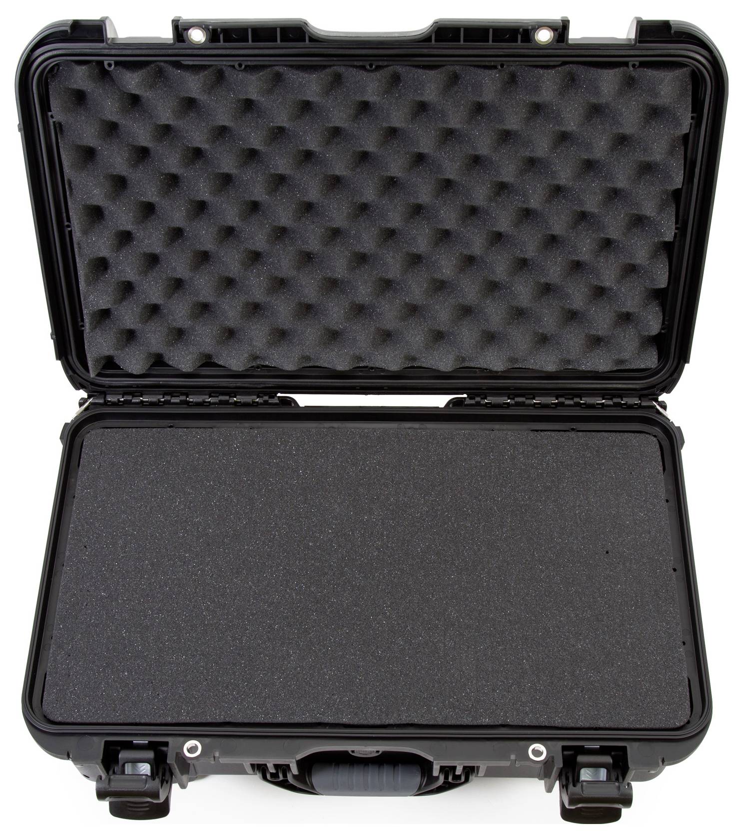 Ein offener schwarzer Koffer mit Schaumstoffpolsterung innen, geeignet für den sicheren Transport empfindlicher Gegenstände.