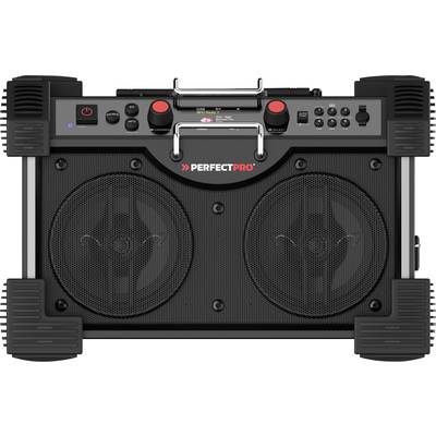 Robustes tragbares Radio mit zwei großen Lautsprechern, handlichem Griff und Bedienelementen oben; geeignet für Baustellen.