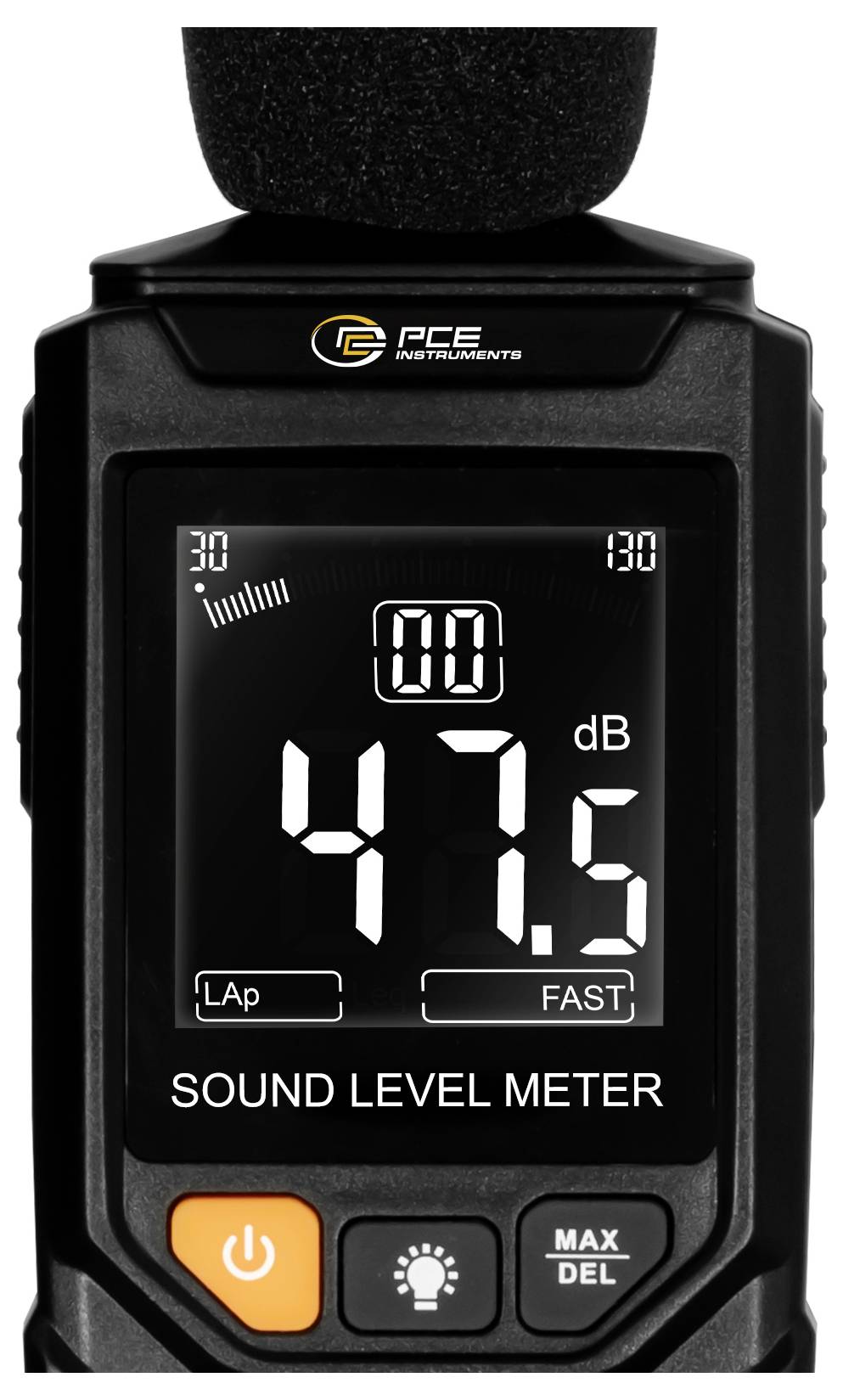 Nahaufnahme eines Schallpegelmessers von PCE Instruments, der 47,5 dB in großen Ziffern anzeigt, mit sichtbaren Schaltflächen "FAST" und "MAX/DEL".