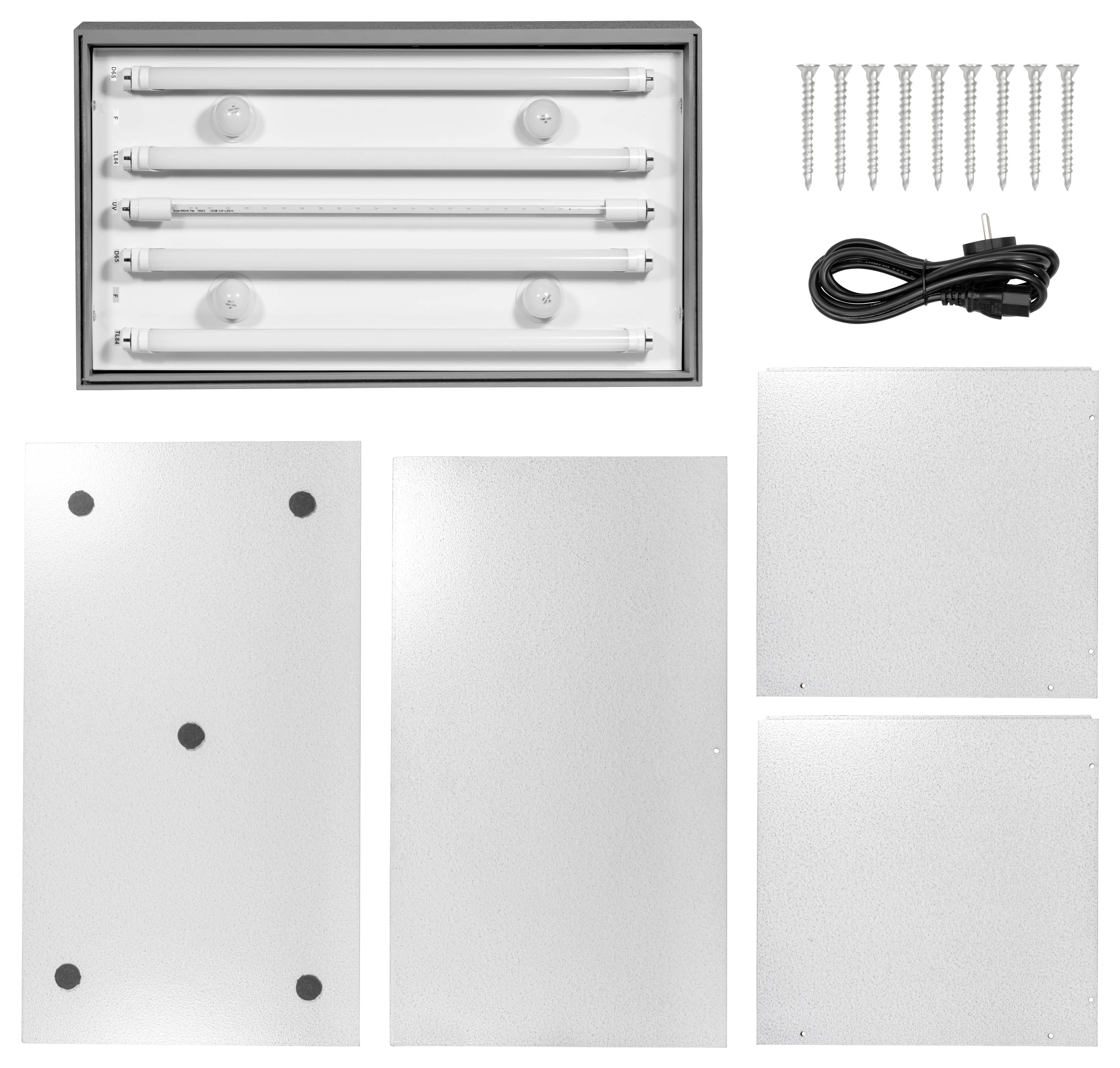 Ein Bausatz bestehend aus einem Gehäuse mit drei Leuchtstoffröhren, Schrauben, einem Netzkabel und mehreren Metallplatten.