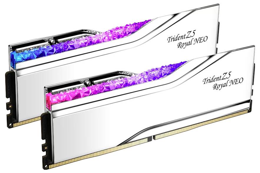 Zwei glänzende RAM-Module, Trident Z5 Royal NEO, mit RGB-Beleuchtung in Pink und Blau, zeigen elegantes Design und fortschrittliche Technologie.