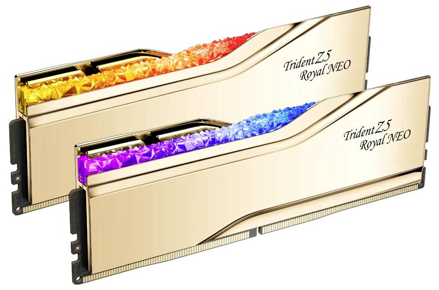 Zwei goldfarbene RAM-Module mit leuchtenden Lichteffekten in Regenbogenfarben. Modell: 'Trident Z5 Royal NEO'.
