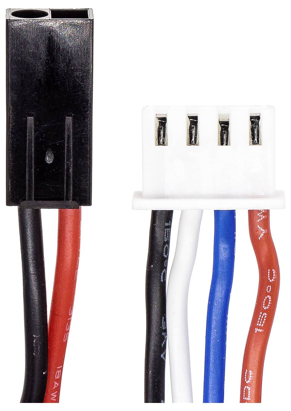 Eine schwarze und eine weiße Steckverbindung mit jeweils mehreren farbigen Kabeln, die Stromversorgung und Datenübertragung ermöglichen.