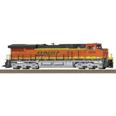 Ein orange-schwarzer Güterzug mit der Aufschrift 'BNSF' und der Nummer '6259', steht auf einem Gleis.
