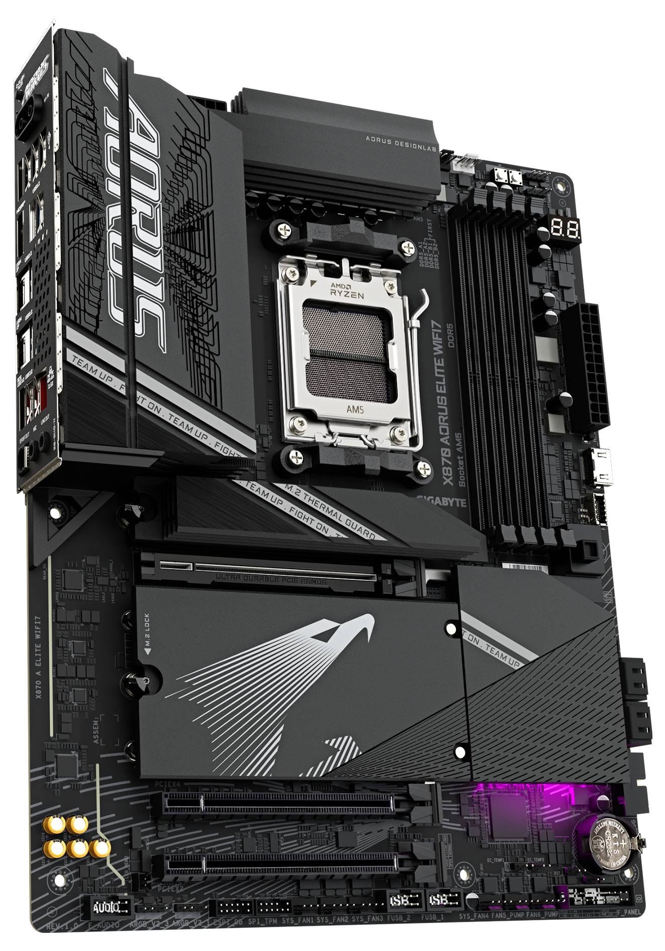 Ein Mainboard mit PCIe-Steckplätzen, Kühlkörpern und Anschlussmöglichkeiten. Markenlogo sichtbar, RGB-Beleuchtung unten rechts.